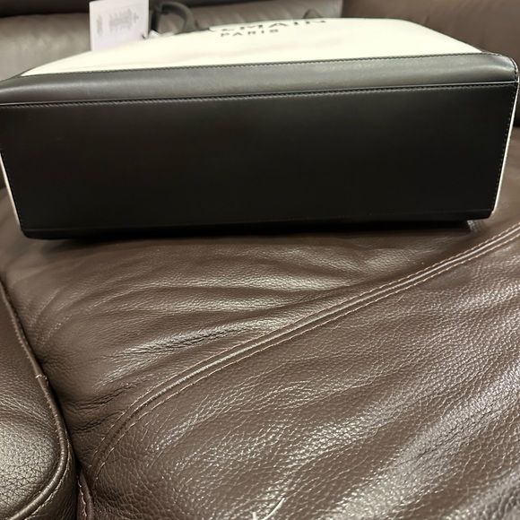 NEW WITH TAGS - B-ARMY LEATHER-TRIMMED CANVAS SHOPPER TOTE - Picture 7 of 15